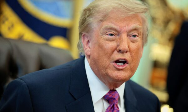 Trump mira grandes frigoríficos em meio à alta de preços da carne nos EUA; JBS pode ser afetada