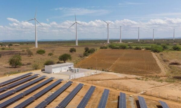 Armazenamento melhora gestão e equilibra geração distribuída