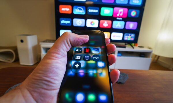 EUA acusam seis pessoas por tentar extorquir HBO por US$ 6 milhões em Bitcoin