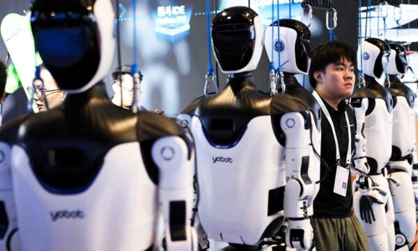 Restrições dos EUA a robôs revelam dependência da indústria em relação a peças chinesas
