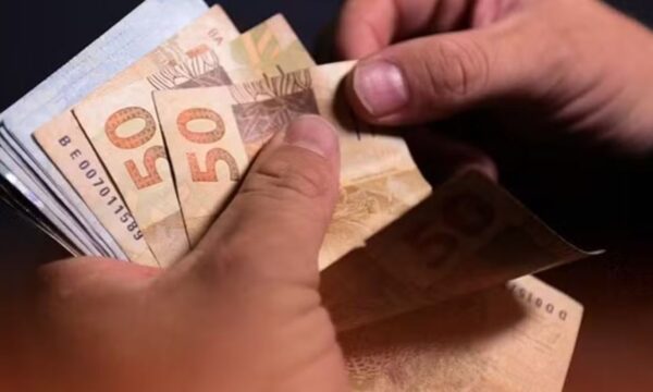 Abono salarial PIS/Pasep 2026 paga último lote neste sábado; veja quem recebe