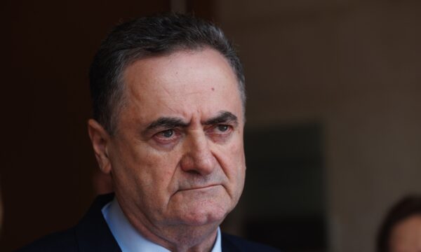 Ministro da Defesa de Israel ameaça ampla retaliação se Irã atacar o país