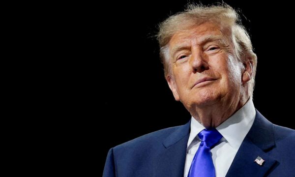 Reuters/Ipsos: Trump tem a menor aprovação de sua carreira; desaprovação bate 66%