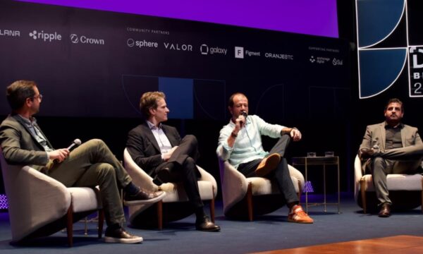 Stablecoins em reais podem chegar a R$ 1 trilhão em dez anos, diz CEO da Crown