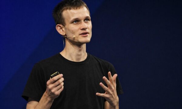 Vitalik Buterin afirma que a IA fortalecerá a segurança das criptomoedas, e não a prejudicará