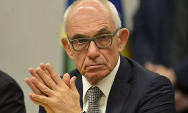 Benjamin Steinbruch deixa presidência da CSN e ex-CEO da Vale assume o cargo